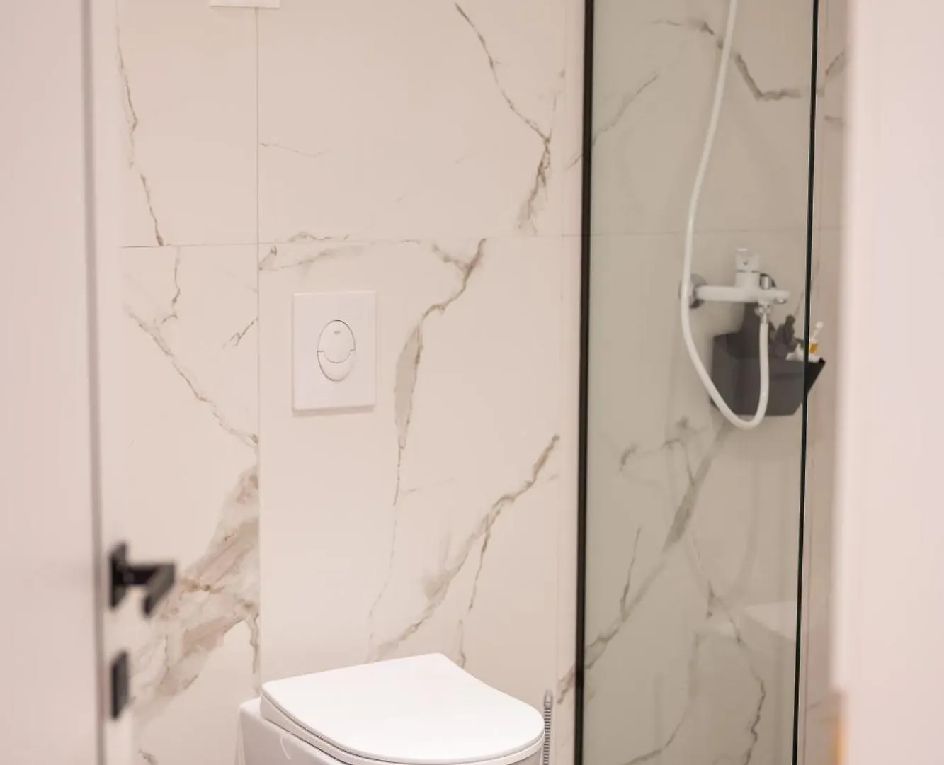 Suite Dolce Vita Tirana 0*,